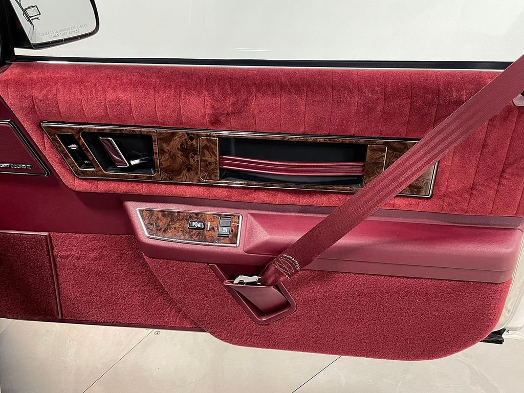 Used 1991  Buick Custom image 86