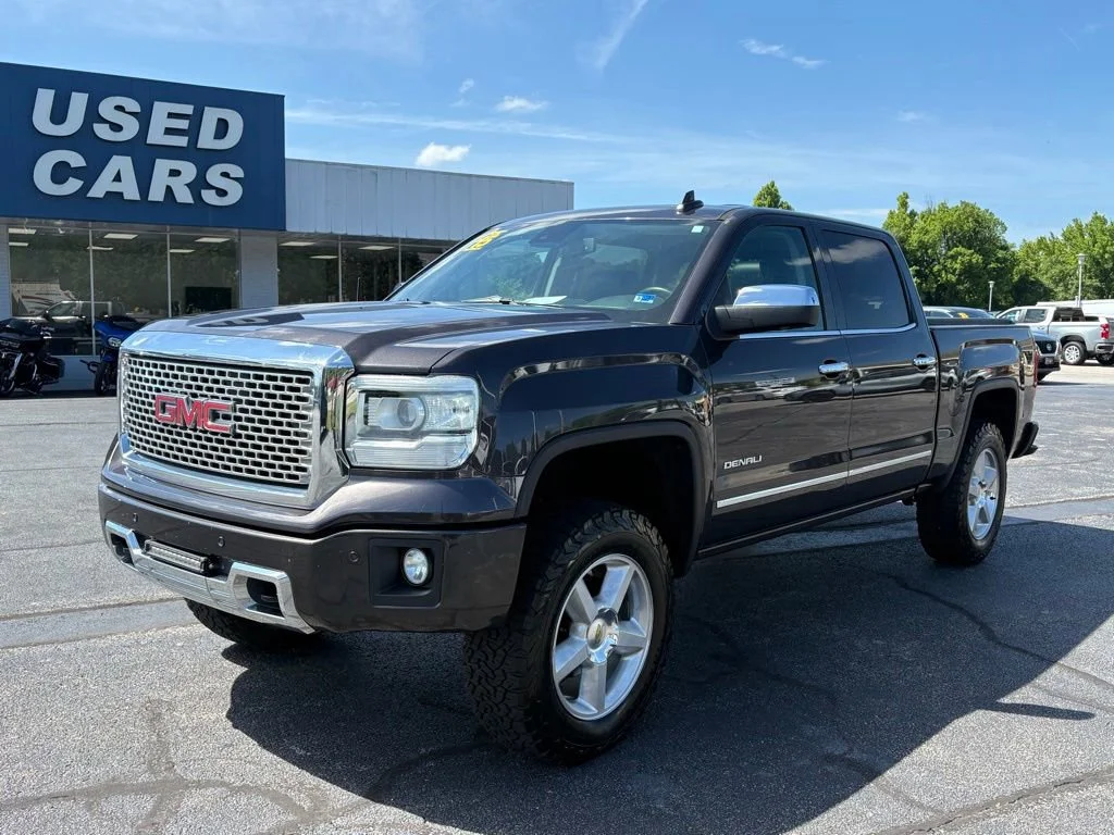 Used 2015 IRIDIUM METALLIC GMC Denali image 1