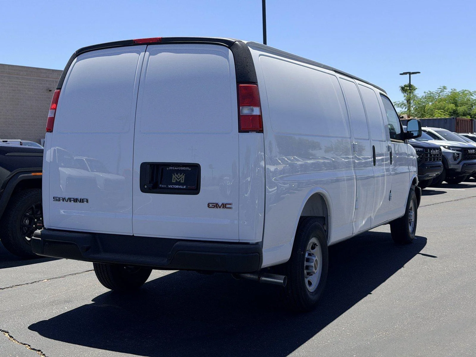 New 2026 Summit White GMC Work Van image 6
