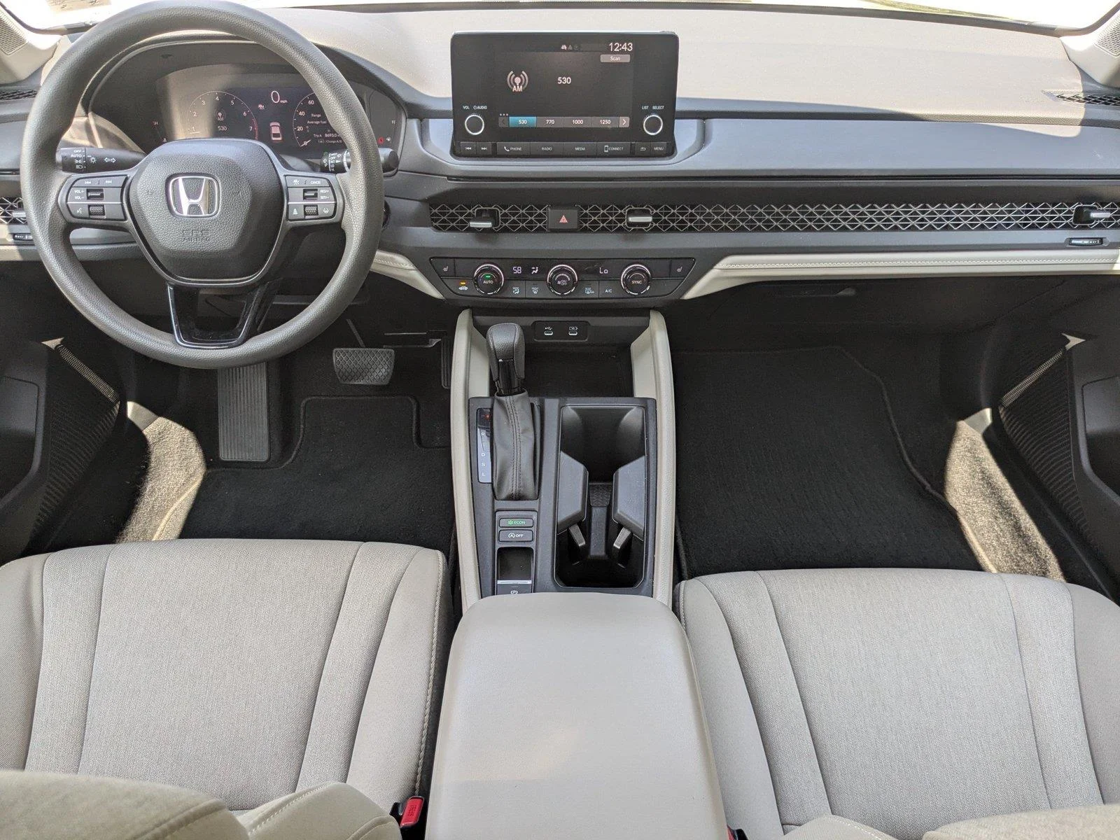 Used 2024 Meteorite Gray Metallic Honda EX image 13