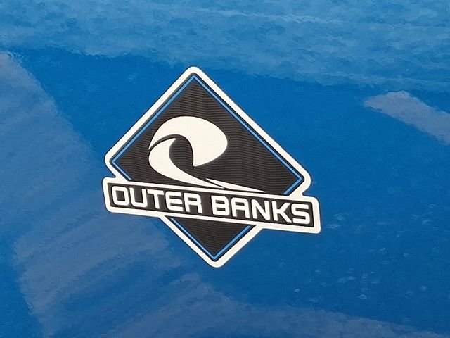 Used 2025 Blue Ford Outer Banks image 13