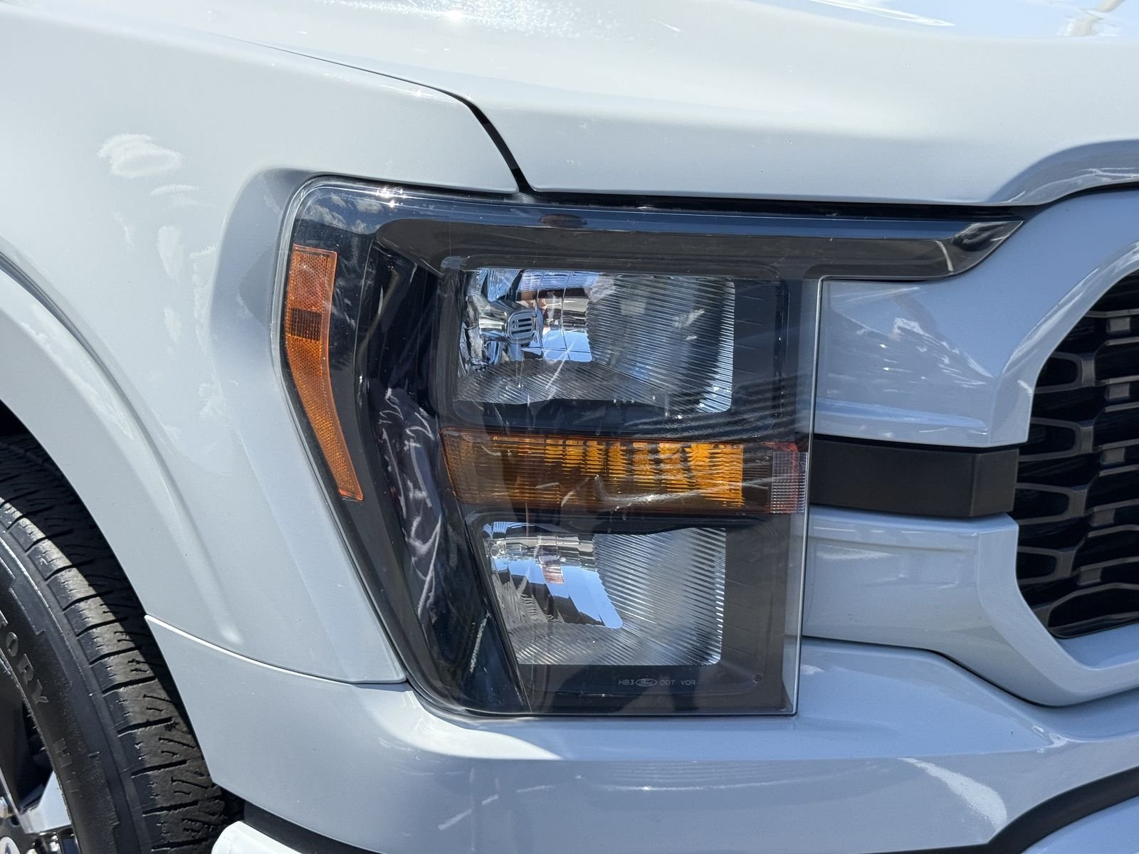 Certified Used 2023 Avalanche Ford XL image 11