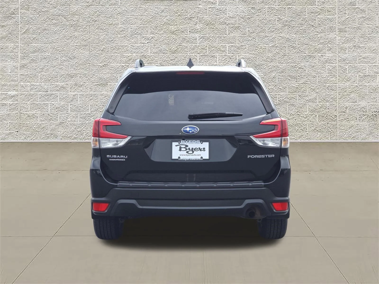 Used 2021 Crystal Black Silica Subaru Premium image 6