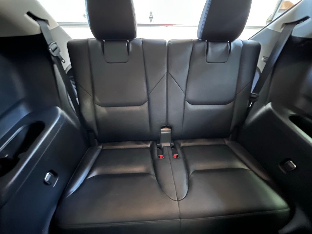 Used 2023 Blue Mazda Touring image 29