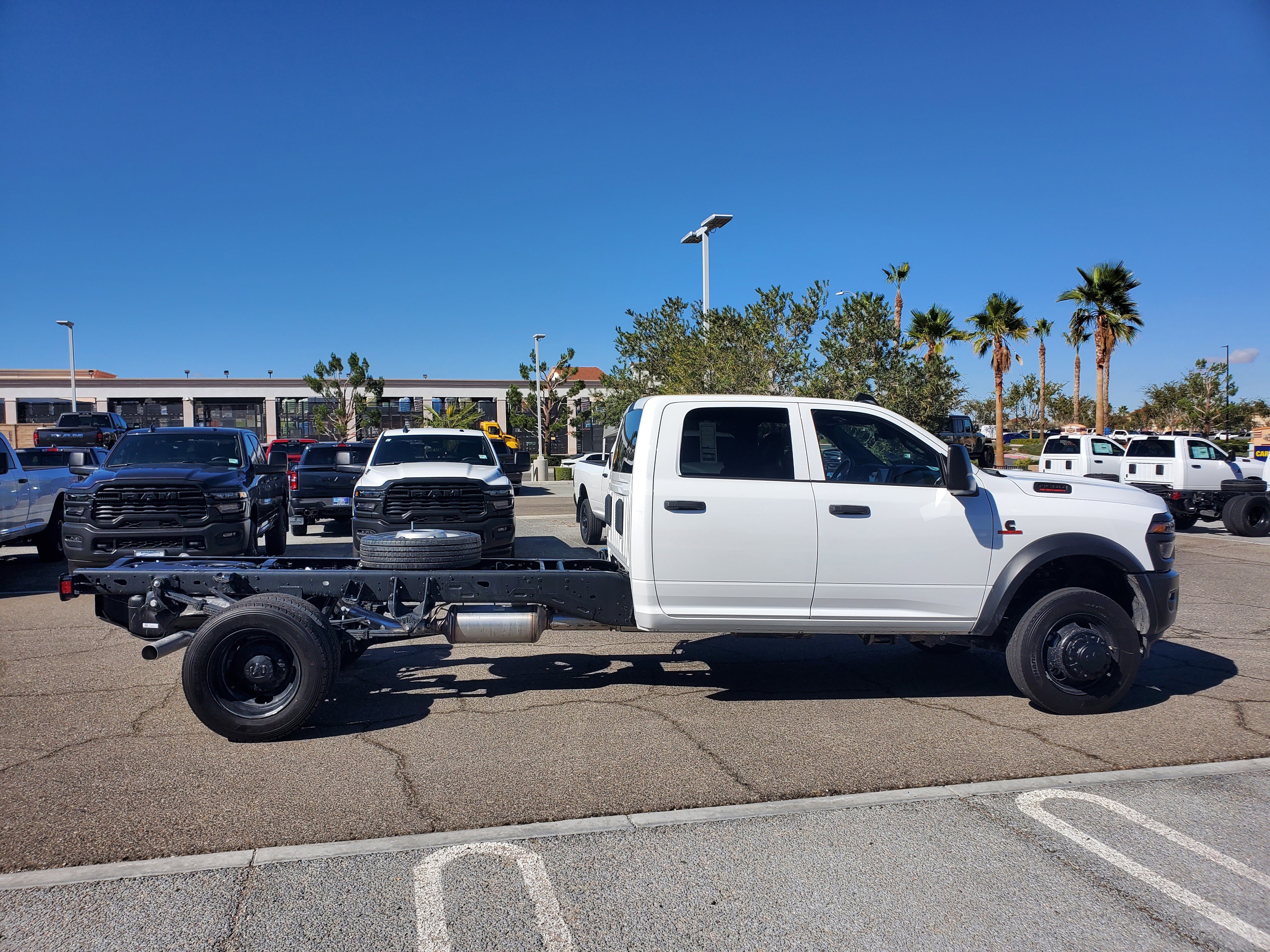 New 2026 Bright White Clearcoat RAM Tradesman image 2