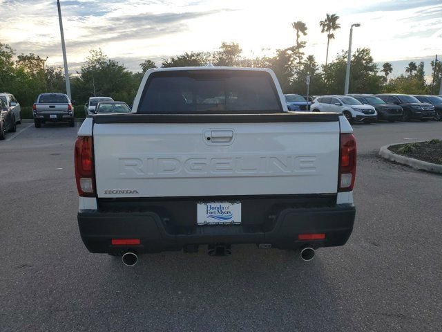 New 2026 Platinum White Pearl Honda RTL image 5