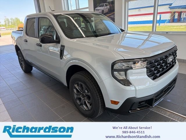 New 2026 Space White Metallic Ford XLT image 1