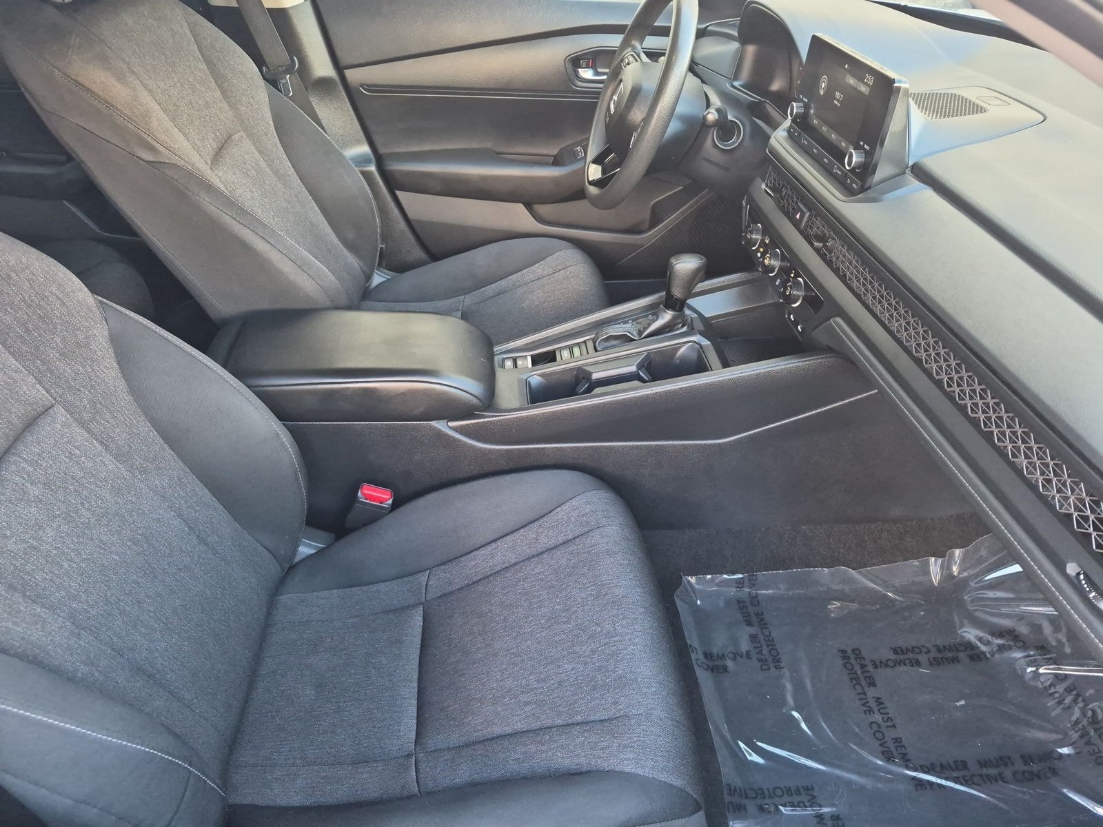 Used 2024 Solar Silver Metallic Honda LX image 19