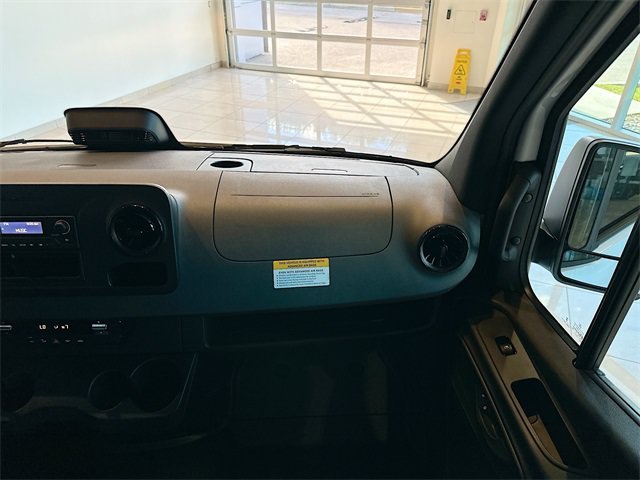 New 2026 Arctic White Mercedes-Benz Cargo 170 WB image 49