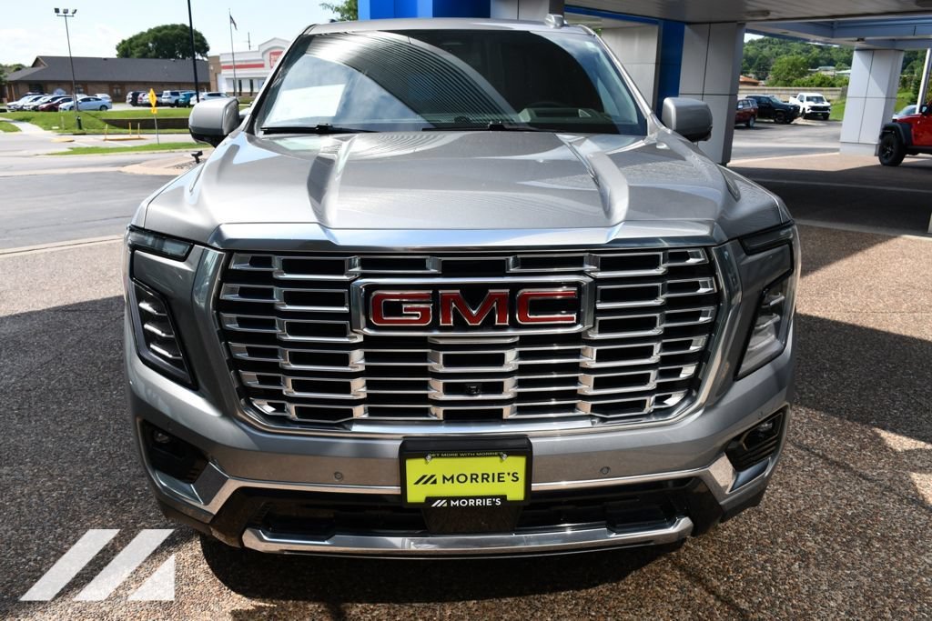 Used 2025 Sterling Metallic GMC Denali image 12