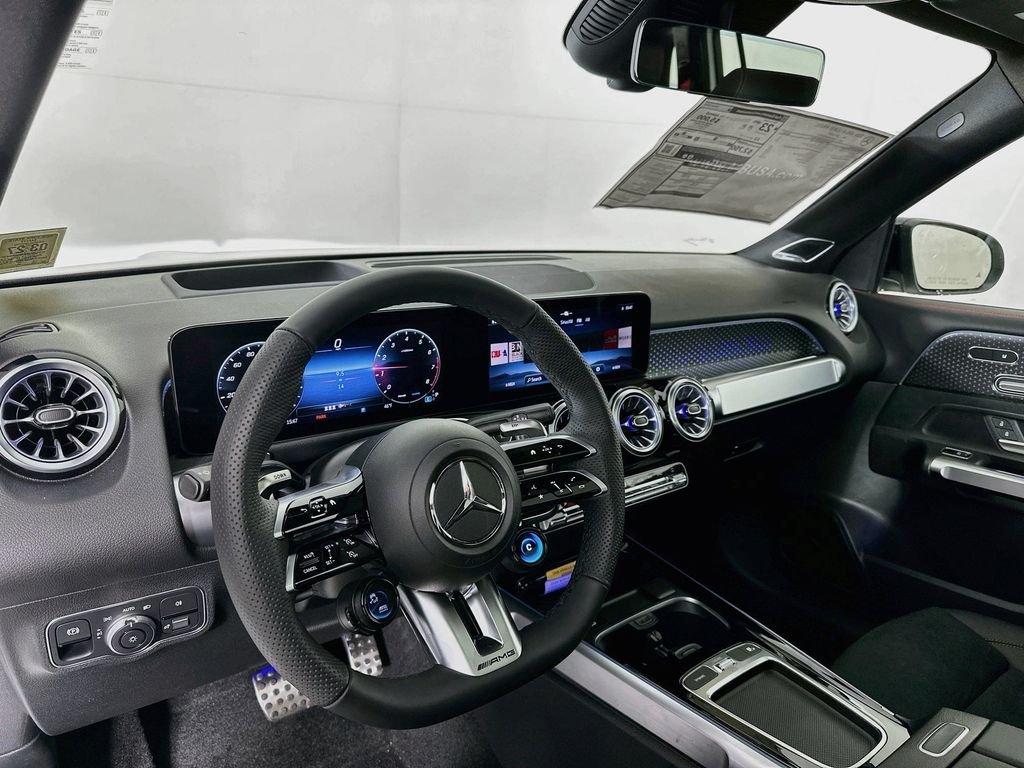 New 2026 Polar White Mercedes-Benz GLB 35 AMG® image 9