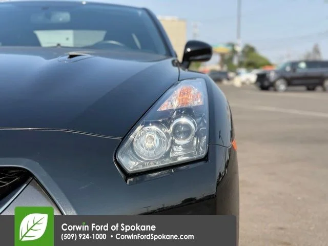 Used 2009 Black Obsidian Nissan Premium image 7
