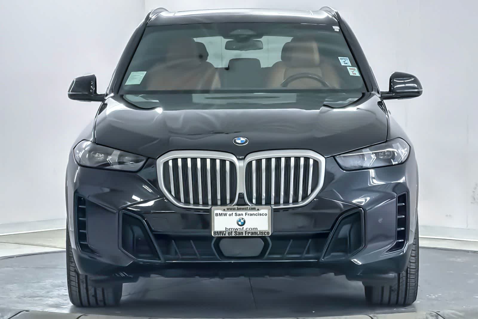 Used 2024 Black Sapphire Metallic BMW xDrive40i image 10