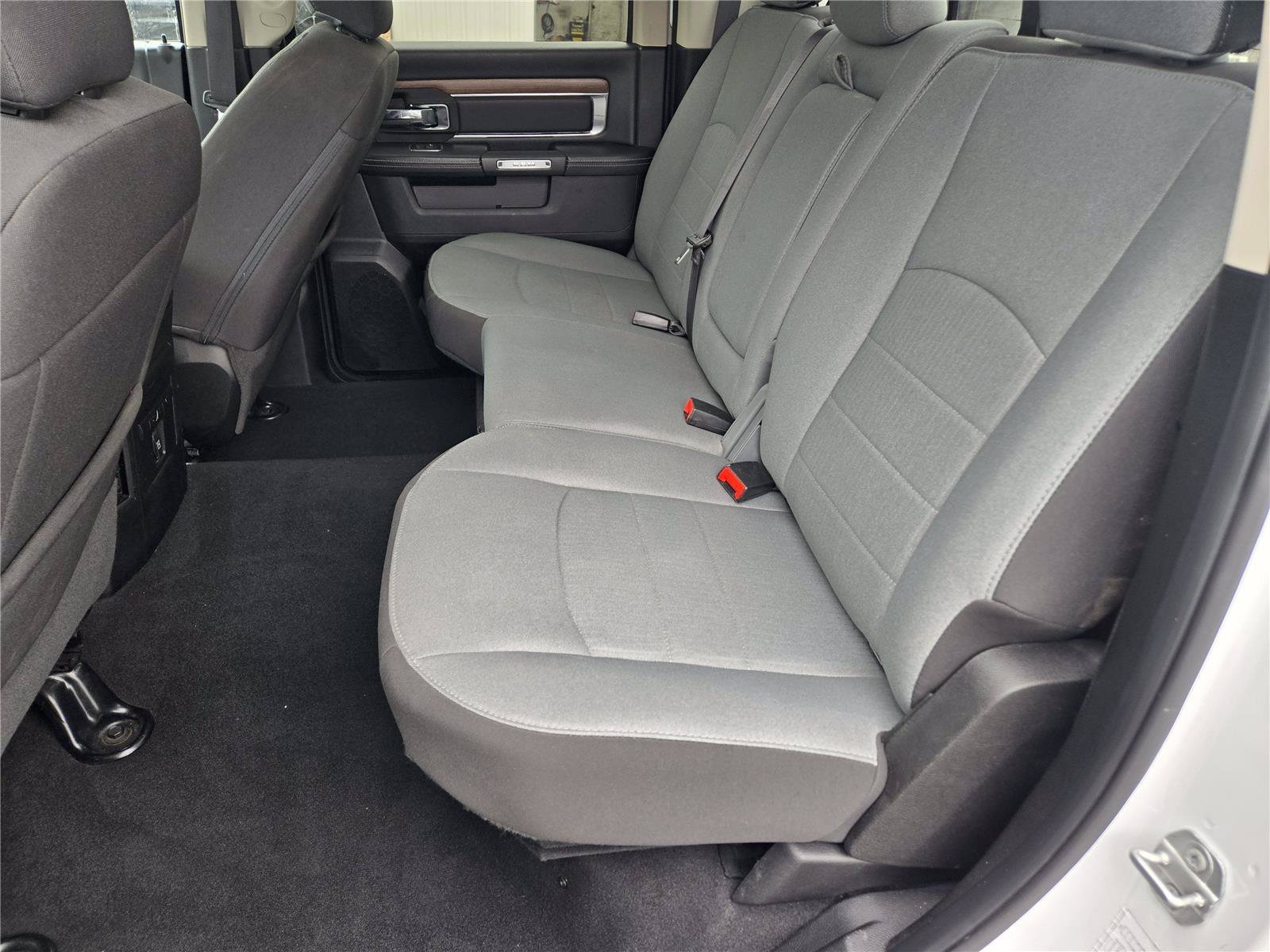 2023 RAM Ram 1500 Classic SLT - Photo 17