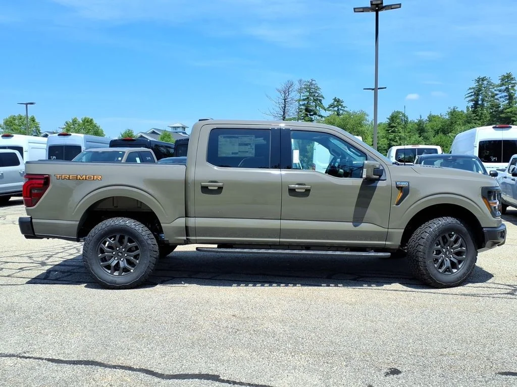 New 2026 Marsh Gray Ford Tremor image 3