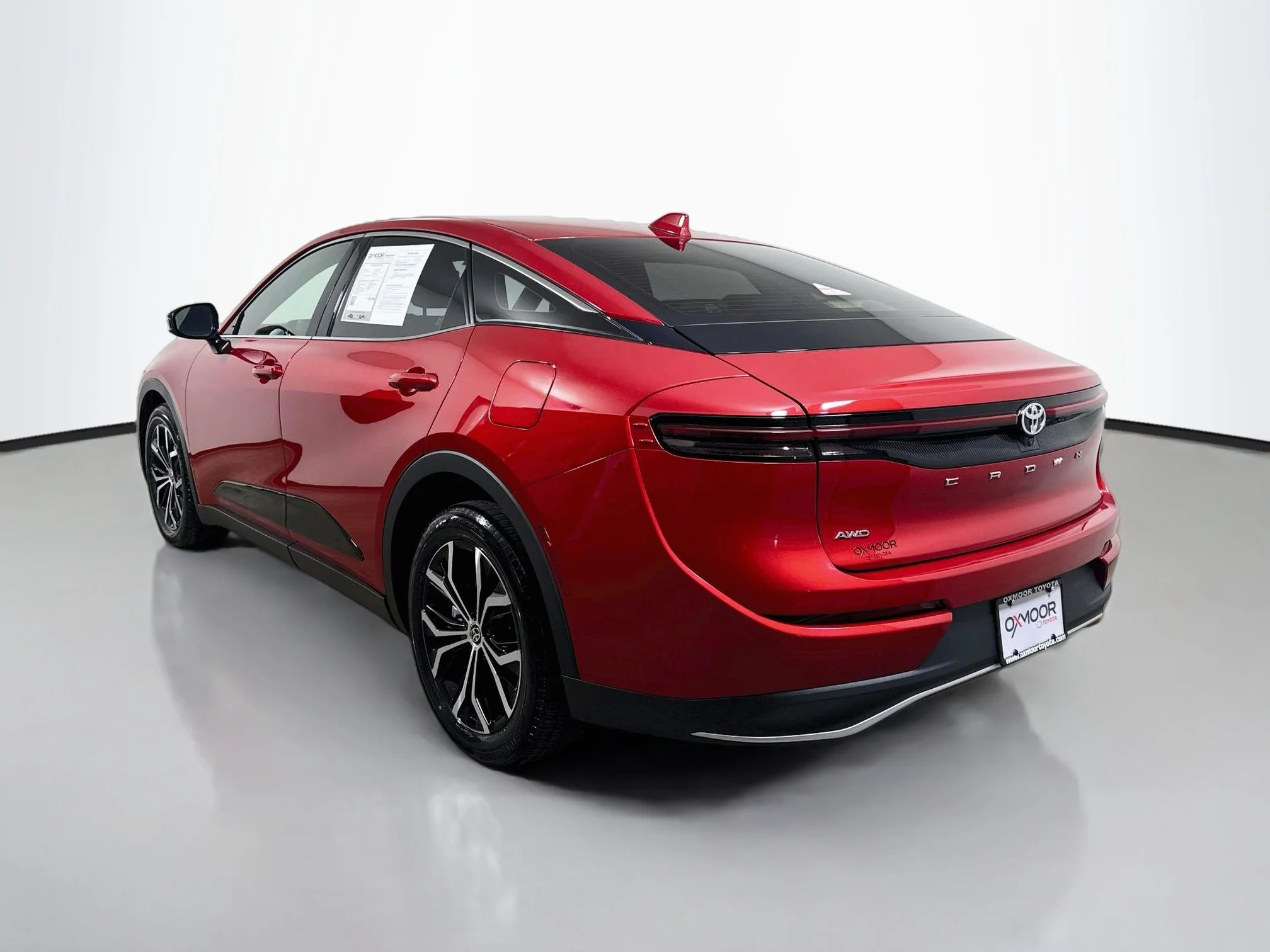 Used 2023 Supersonic Red Toyota XLE image 5