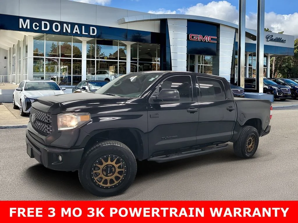 2018 Toyota Tundra SR5 5.7L 4WD FFV Crew Max Short Bed's photo