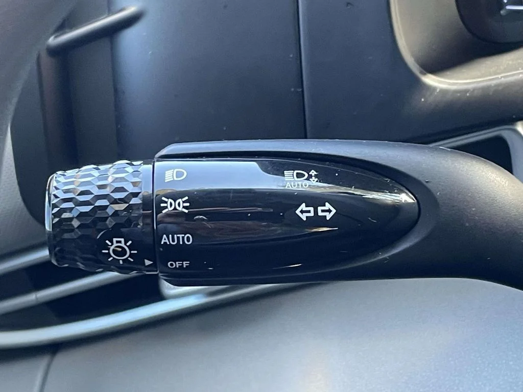 New 2025 Black Hyundai SE image 21