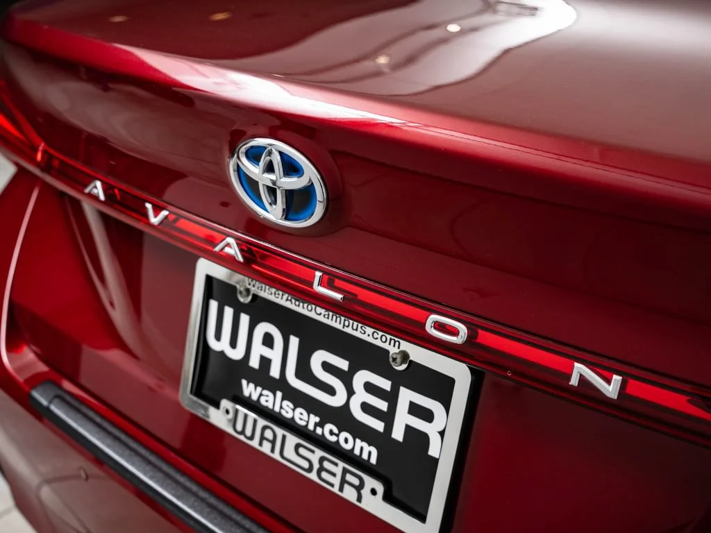 Used 2020 Ruby Flare Pearl Toyota Limited image 18