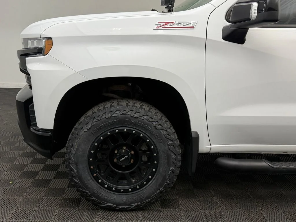 Used 2020 Summit White Chevrolet LT Trail Boss image 11