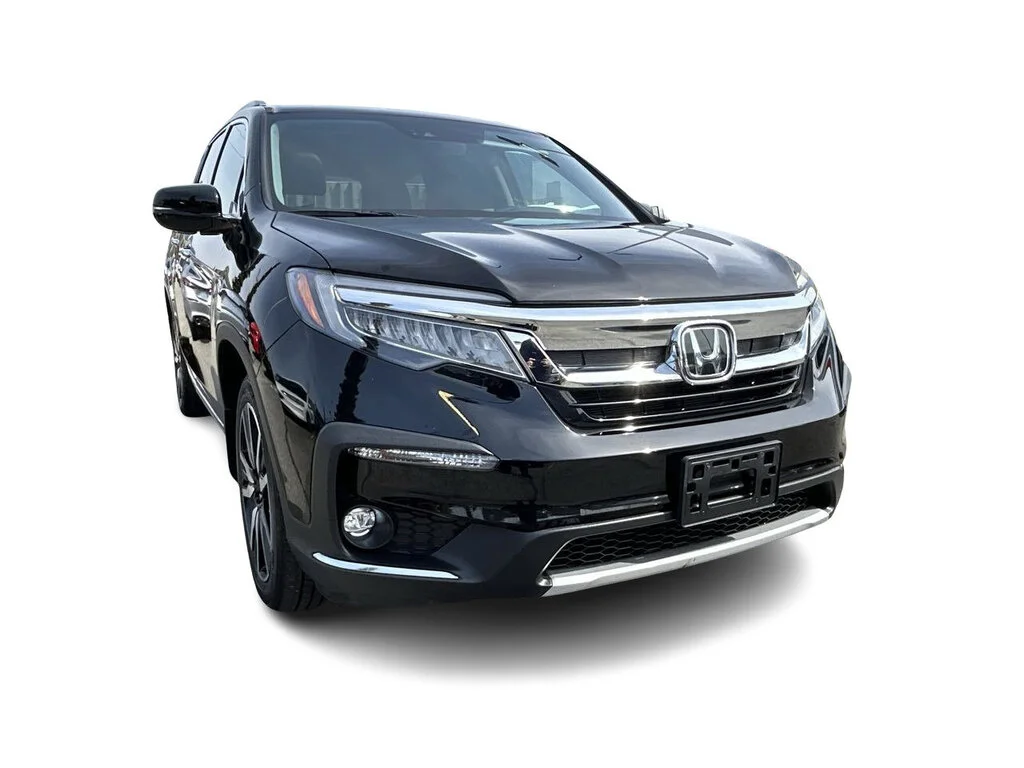 Used 2021 Crystal Black Pearl Honda Touring 8P Certified Pre-Owned   Local BC   Low Mi image 3