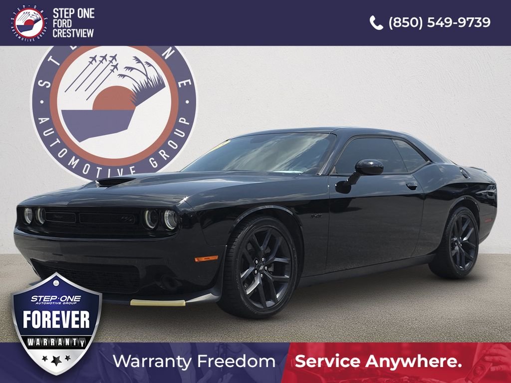 2023 Dodge Challenger R/T's photo