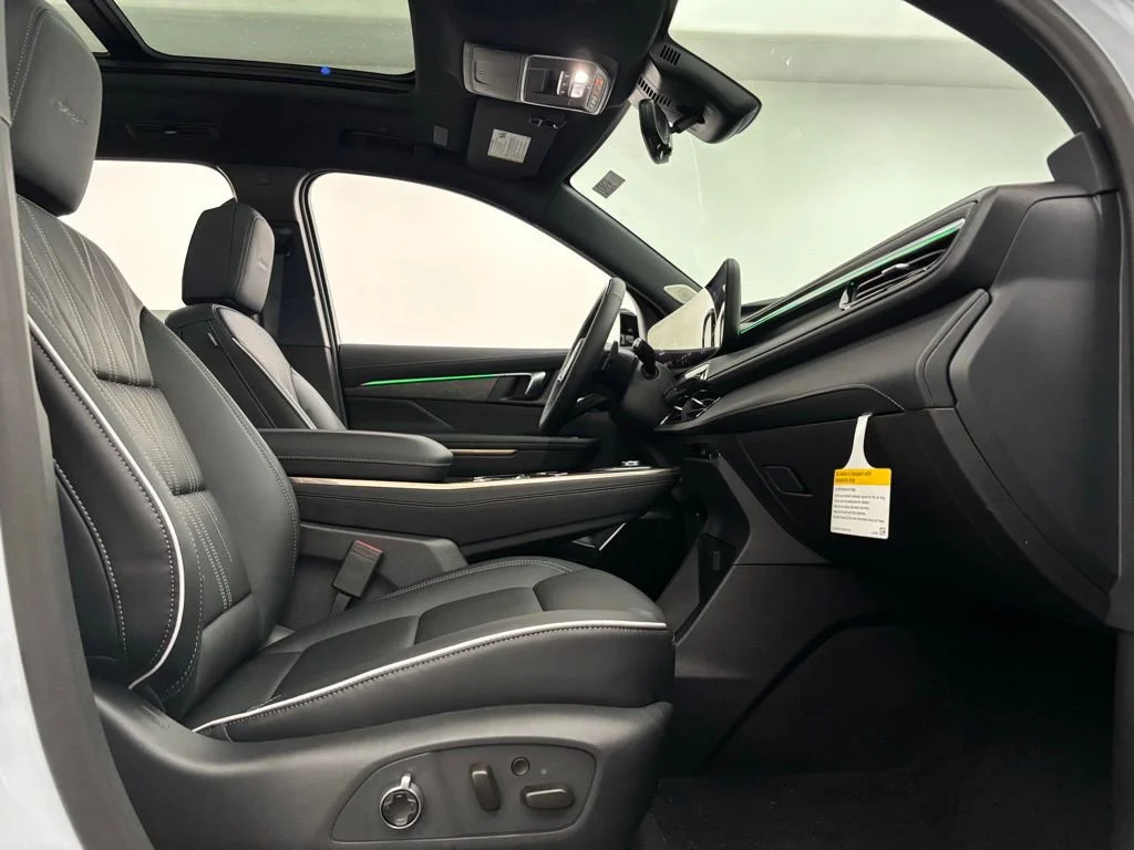 2026 Buick Enclave Avenir - Photo 38