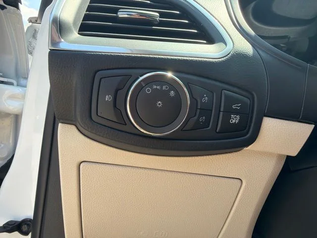 Used 2023 White Metallic Ford Titanium image 28