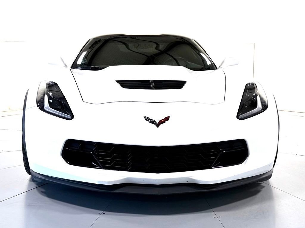 Used 2019 White Chevrolet Z06 image 9