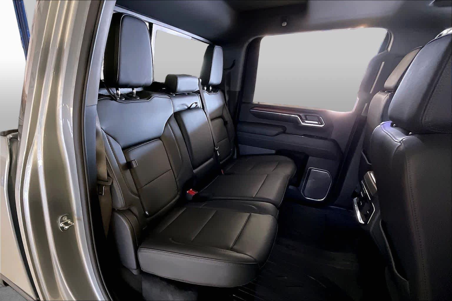 Used 2024 Sterling Metallic GMC Denali image 18