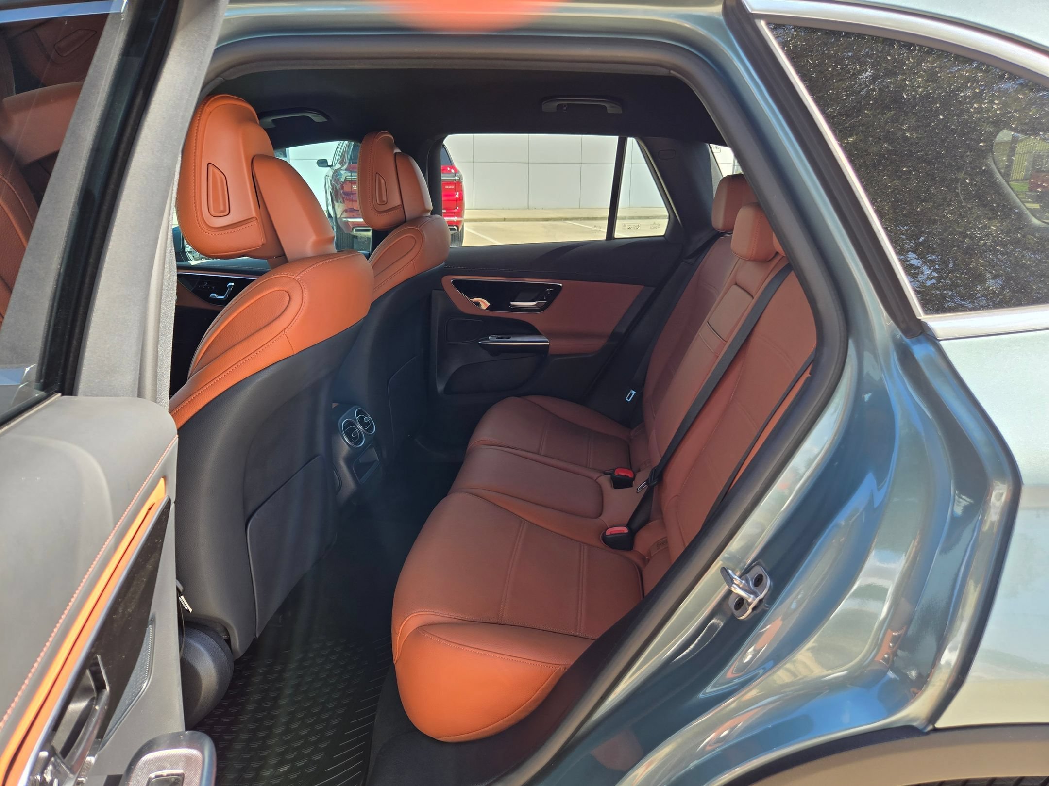 2025 Mercedes-Benz GLC Base - Photo 20