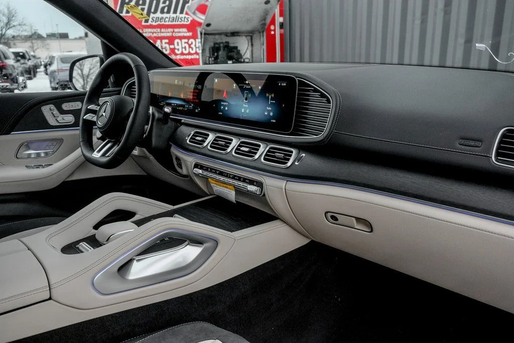 New 2026 Selenite Grey Metallic Mercedes-Benz GLE 53 AMG® image 25