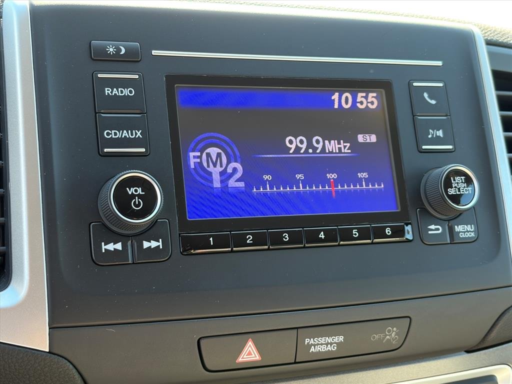 Used 2017 Obsidian Blue Pearl Bs Honda RTL image 11