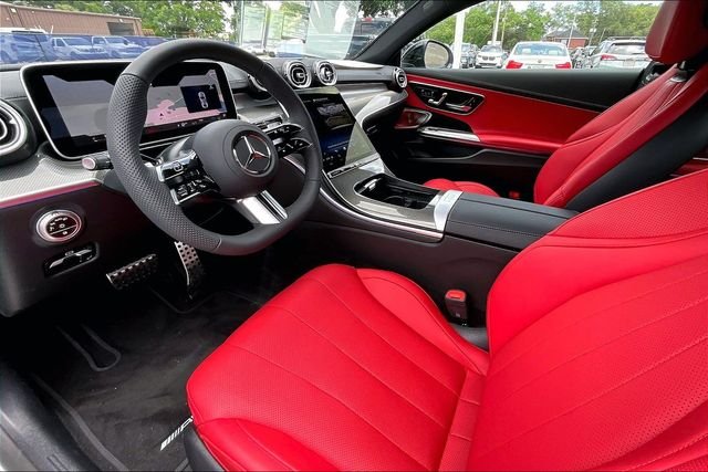 New 2026 Polar White Mercedes-Benz CLE 450 image 4
