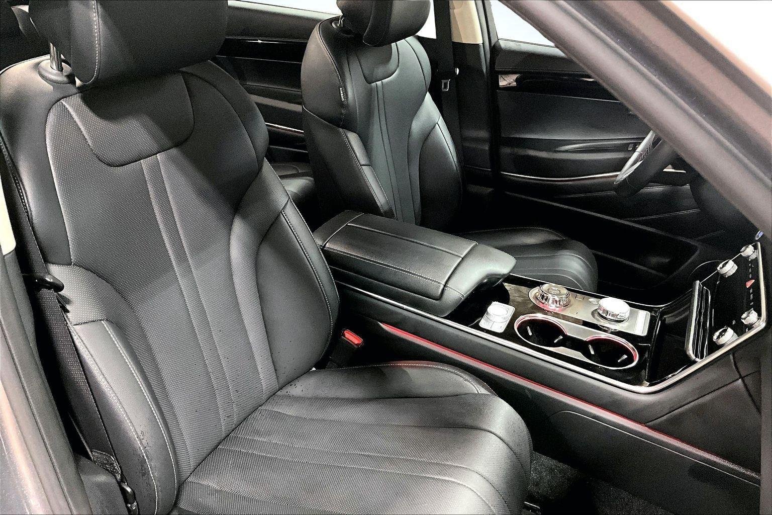 Used 2025 Savile Silver Genesis 2.5T Standard image 8