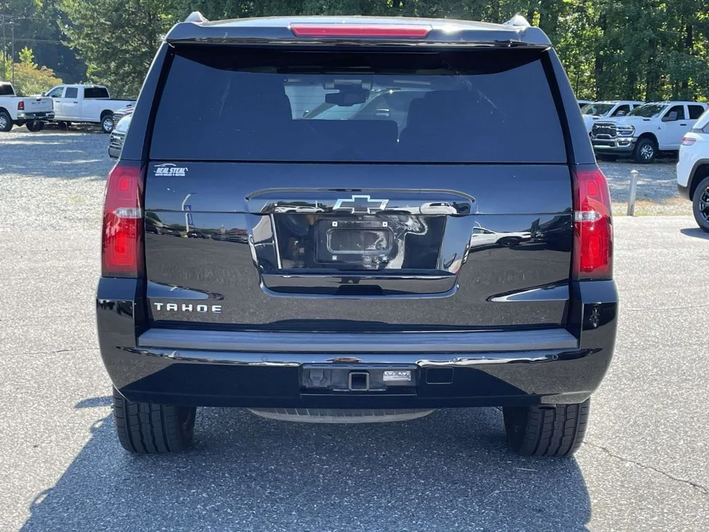 Used 2017 Black Chevrolet LT image 7