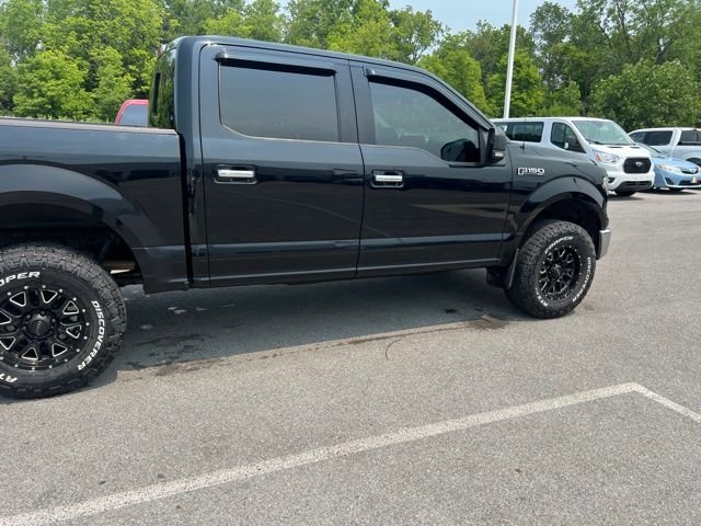 Used 2017 Shadow Black Ford XLT image 10