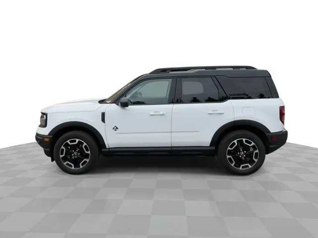 Used 2024 White Ford Outer Banks image 5
