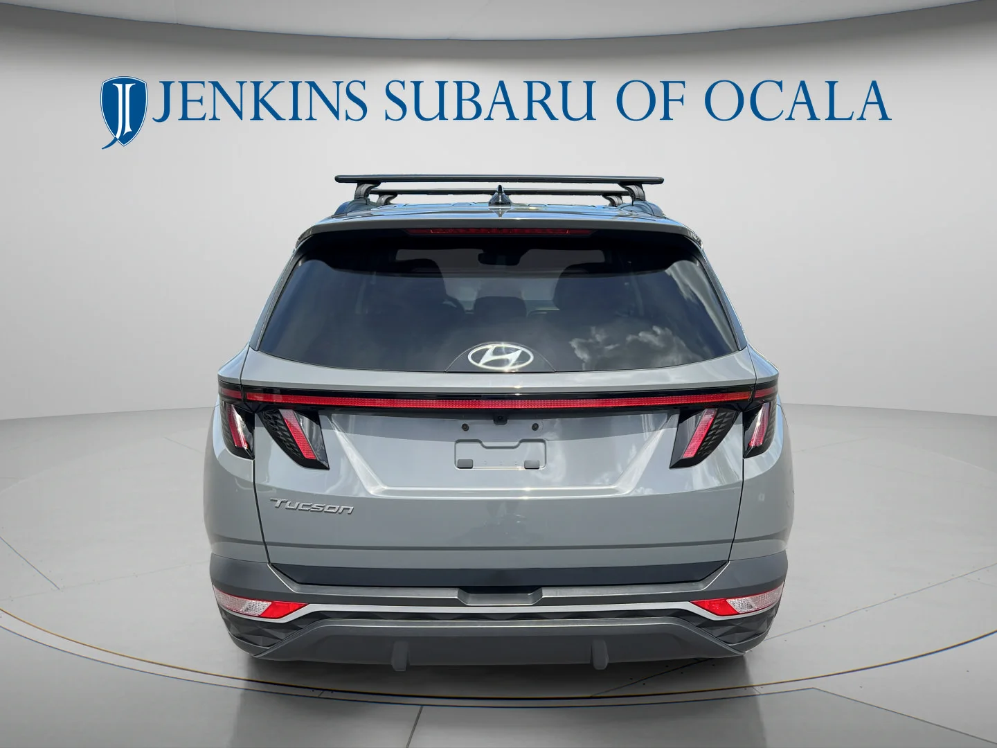Used 2024 Hampton Gray Hyundai SEL image 4