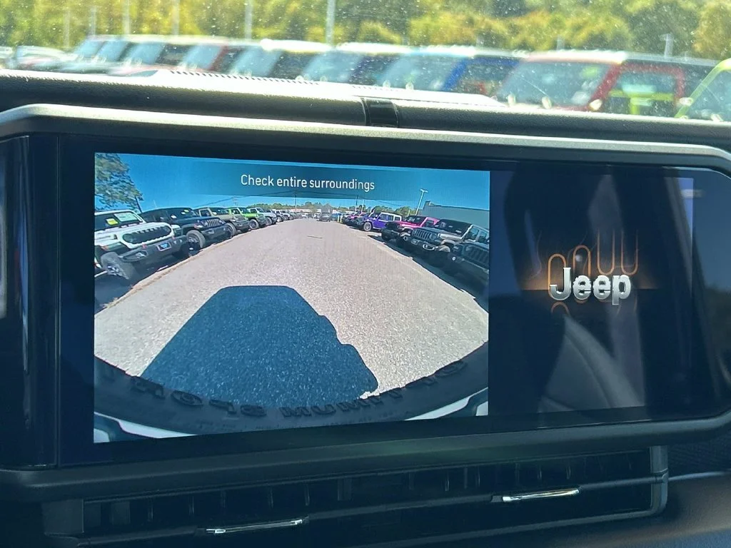 Certified Used 2026 Black Jeep Rubicon image 31