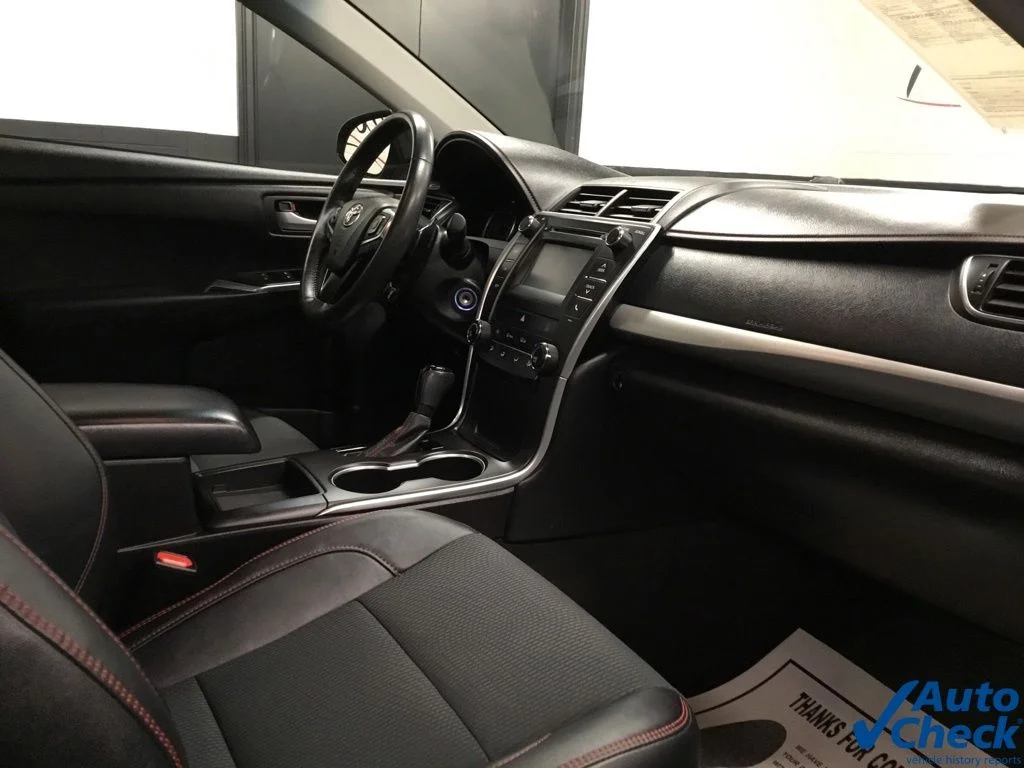 Used 2017 Gray Toyota SE image 37