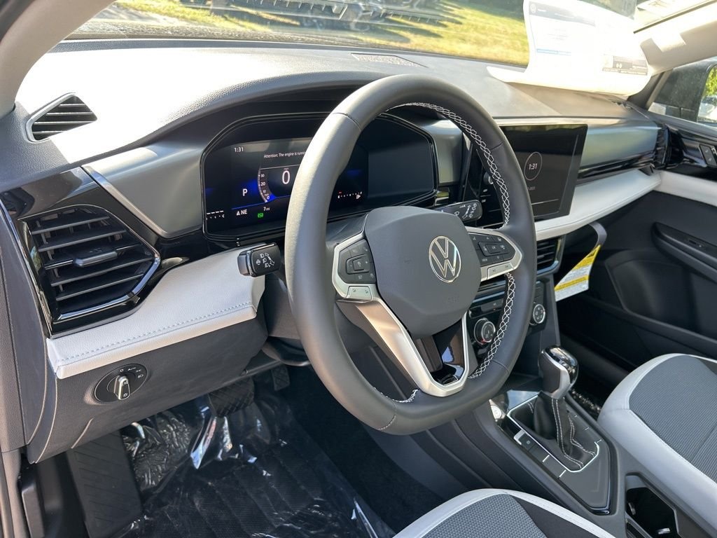New 2026 Black Volkswagen 1.5T S image 21