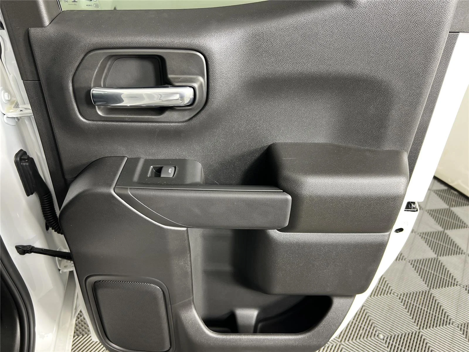 2026 GMC Sierra 1500 Pro - Photo 14