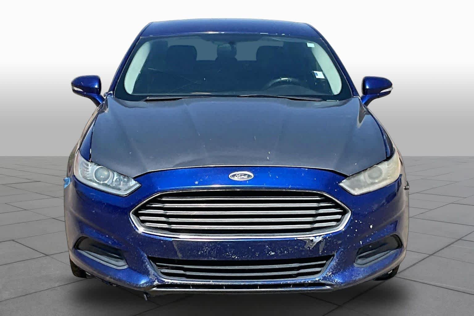Pre-Owned 2014 Ford Fusion SE