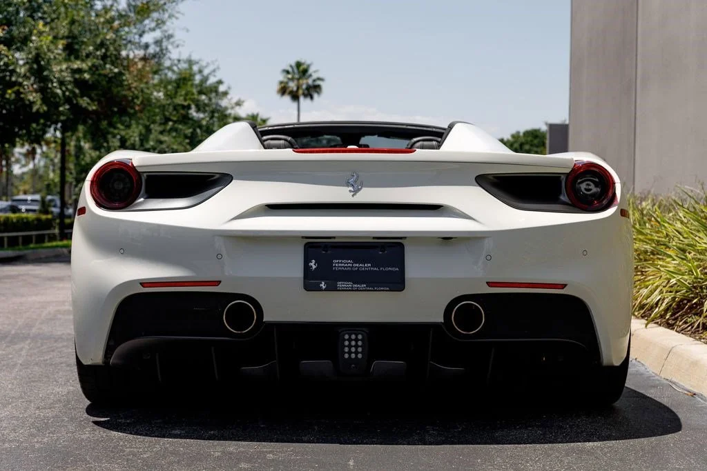 Used 2019 Bianco Avus Ferrari  image 49