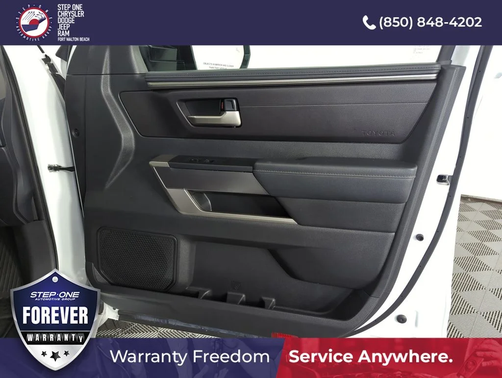 Used 2025 White Toyota SR5 image 31