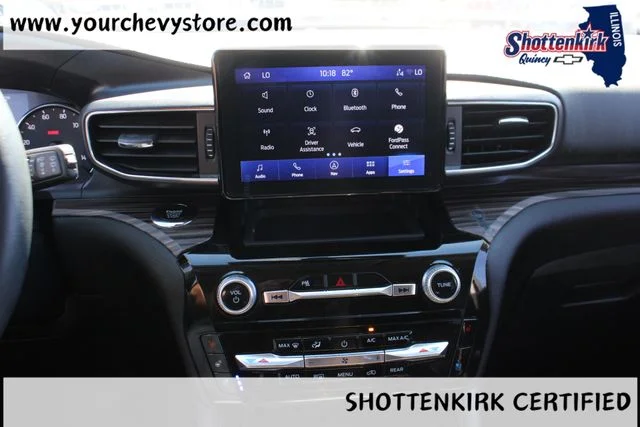 Used 2023 Gray Ford Limited image 30