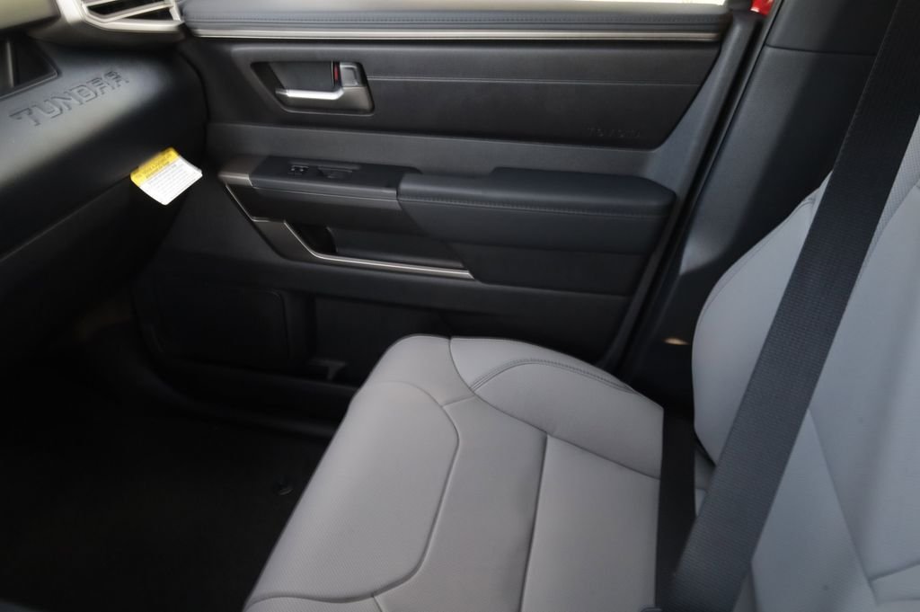 2026 Toyota Tundra SR5 - Photo 11