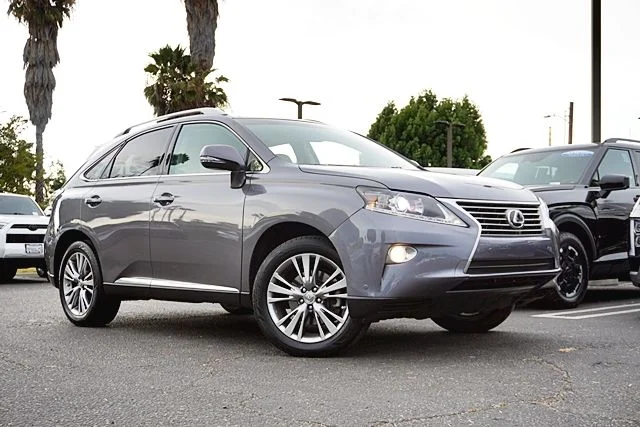 Used 2014 Gray Lexus 350 image 1