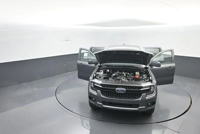 New 2026 Gray Ford XL image 31